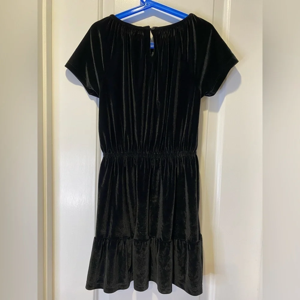 Gap Kids Girls Black Velvet Keyhole Tiered Dress size M (8)